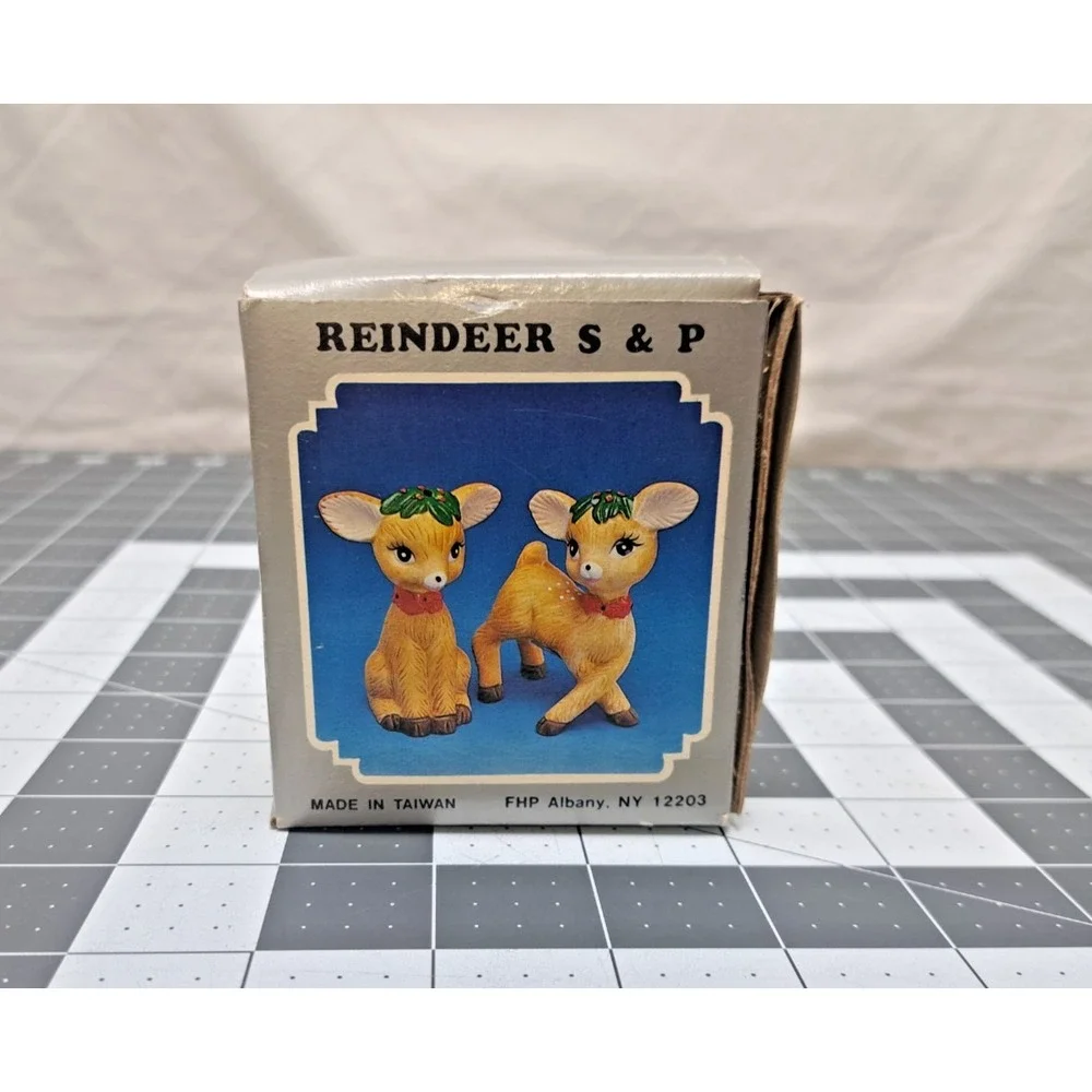 Vintage Reindeer Ceramic Salt and Pepper Shakers Taiwan w/Box Kitschy Christmas